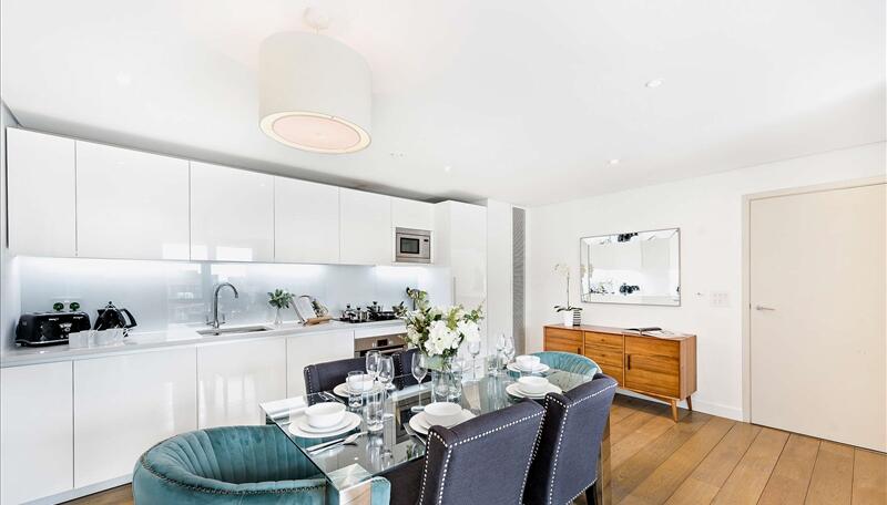 3 bed property in Merchant Square East, London